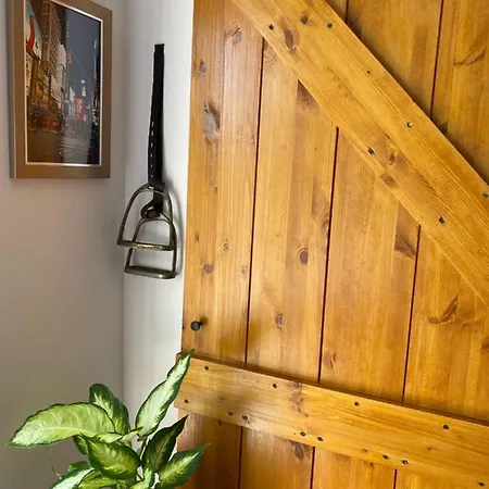 Mrs. Columbo's Flat *